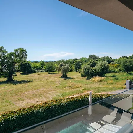 Villa Rose *