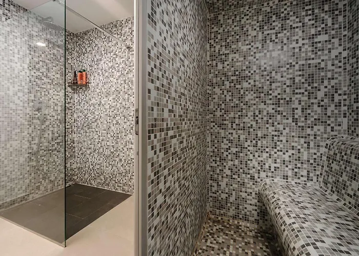 فيلة Rose بوريتش